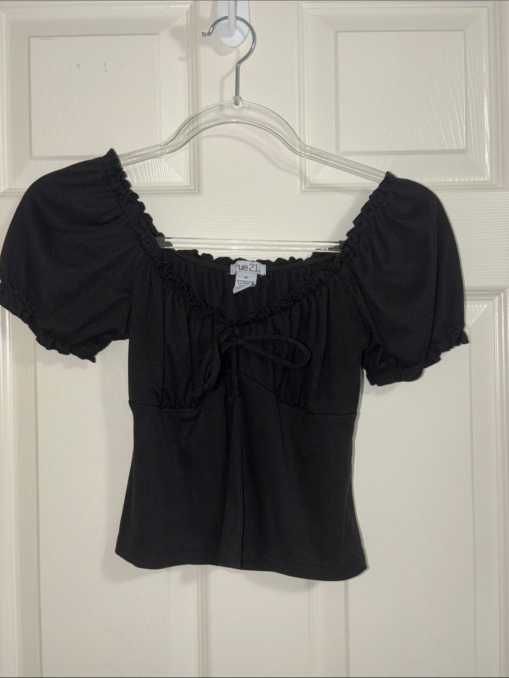 Rue21 Black Puff Sleeve Crop Top
